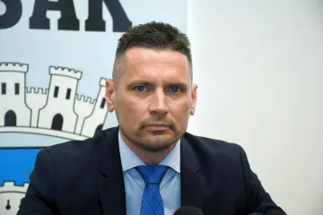 Grad Sisak u idućih 15 dana mora platiti 25 milijuna eura! Oglasio se gradonačelnik Orlić