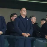 Pa tko je to iza Mi&scaron;kovića? Ugledni gost stigao na povijesnu utakmicu Rijeke