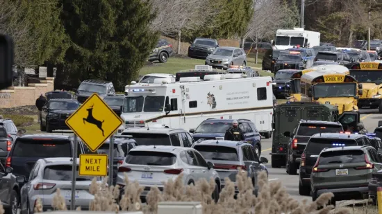 Automobilom se zabio u američku sinagogu: Čuli su se hici, napadač je mrtav