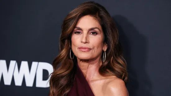 Legendarna manekenka otkrila kako izgleda bez trunčice &scaron;minke