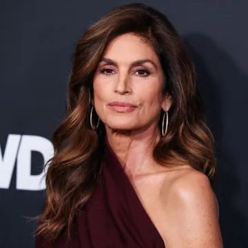 Legendarna manekenka otkrila kako izgleda bez trunčice &scaron;minke