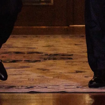 Trump tjera suradnike na jako bizarnu stvar: 'Svi ih nose u strahu...'