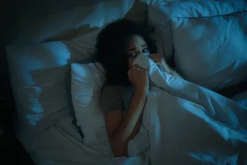 Prije nego legnete u krevet, ne činite ove stvari: Privlače zlo i siromaštvo poput magneta