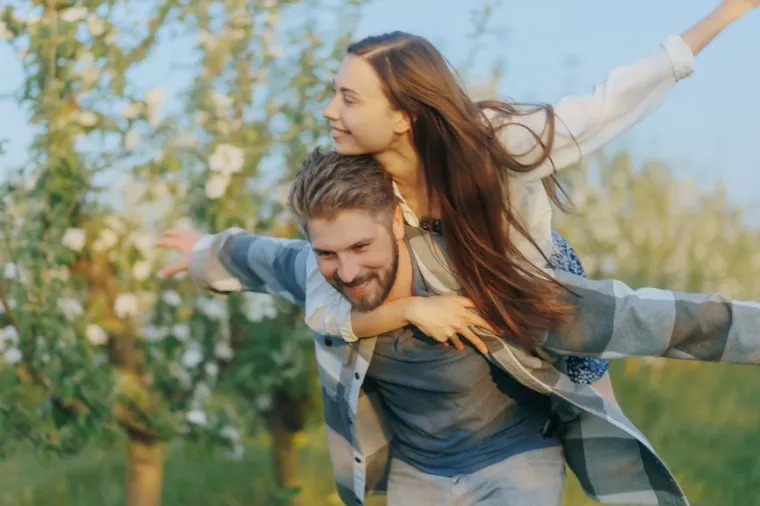 Prava bajka! Četiri znaka će doživjet najuzbudljivije ljubavne trenutke ovog proljeća