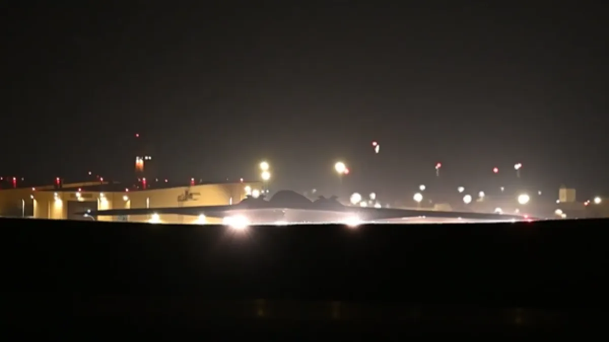 SAD podigao zloglasne B-2 bombardere! 'Ne odlaze samo eliminirati iransku prijetnju...'