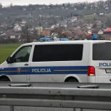 Troje mladih ozlijeđeno u stravi na A1, vozač (19) u te&scaron;kom stanju nakon slijetanja s autoceste