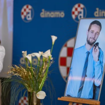 Otvoren memorijalni i dobrotvorni &scaron;ahovski turnir Sanjin &Scaron;panović, Boban zaigrao protiv Milanovića