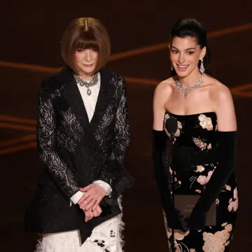 Jeste li se ikada zapitali kako izgleda Anna Wintour bez naočala? Sada konačno znamo