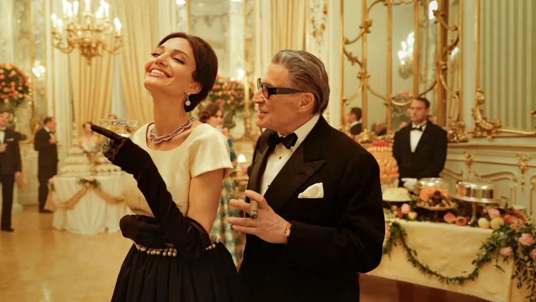 Glas koji je proživio operu: Maria Callas, božanska diva čiji život sada gledamo na filmu