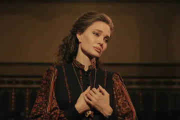 Glas koji je proživio operu: Maria Callas, božanska diva čiji život sada gledamo na filmu