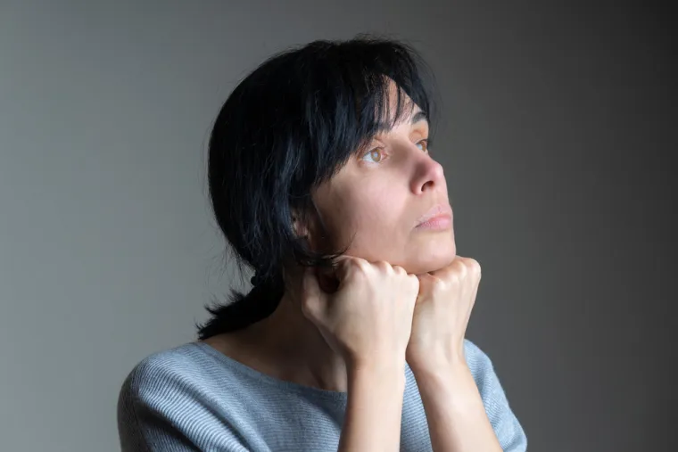 Ovo je jedan od prvih znakova starenja. Dermatologinja: 'Nema čudesnog rje&scaron;enja'