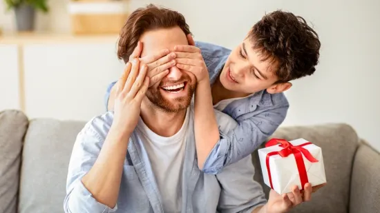 Ne znate &scaron;to pokloniti tati za Dan očeva? Horoskop otkriva ideje s kojima nećete pogrije&scaron;iti
