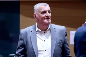 Bulj odgovorio Vučićevom kumu: Citirao poznatu Thompsonovu pjesmu