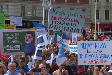 Liječnici i nastavnici izlaze na ulicu: 'Socijalni dijalog je mrtav, Vlada ne radi ni&scaron;ta!'