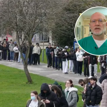 Dvoje mladih umrlo, studenti u redu za antibiotike! Infektolog: 'Rijetka bolest, može biti smrtonosna'