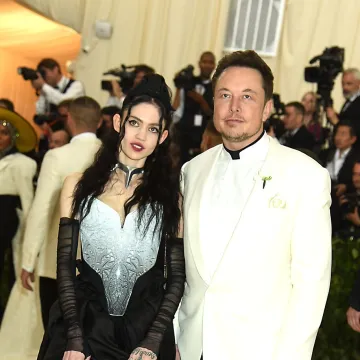 Buran život pjevačice koja je zavela Muska i rodila mu troje djece