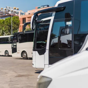 Pijani vozači autobusa prevozili srednjo&scaron;kolce i vrtićku djecu na izlet