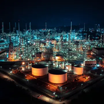 Naftna skuplja za 50 posto, stručnjaci upozoravaju: Proizvodnja dizela je u opasnosti