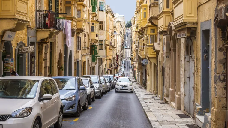 Nude svakom vozaču po 25.000 eura ako se na pet godina odreknu vozačke dozvole