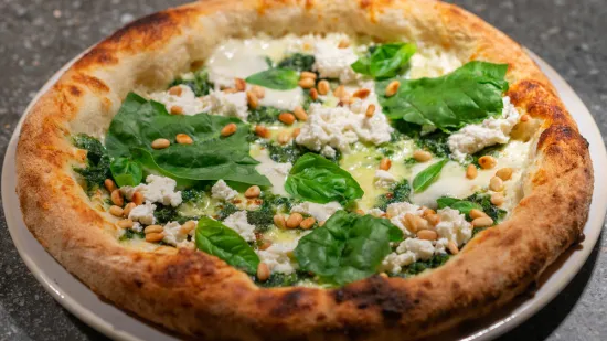 Recept za neobičnu kombinaciju: Zdrava pizza sa &scaron;pinatom i ricottom ostavit će vas bez teksta