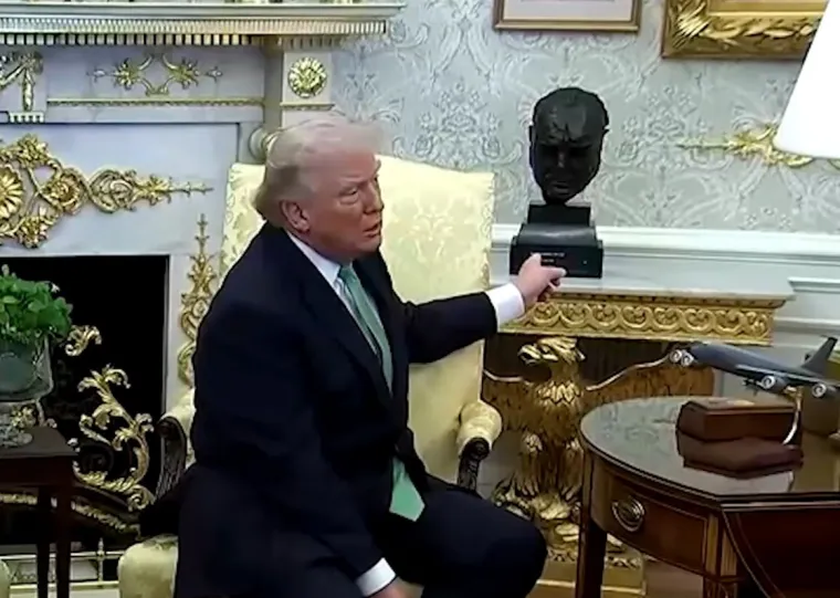 Pogledajte Trumpovu reakciju kad su ga pitali o odnosu s britanskim premijerom