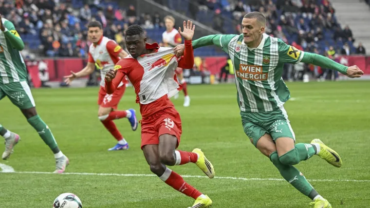 Neviđena situacija iz austrijske Bundeslige: Igrači zamijenili dresove usred utakmice