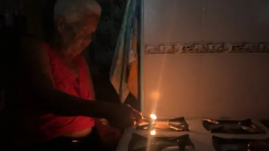 Otok već tri mjeseca bez kapi goriva, a sada i bez struje: 'Živim na 17. katu...'