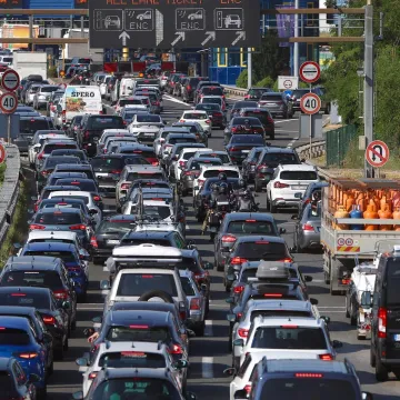 Hrvati će opet imati jugoslavenski scenarij? Stručnjaci: 'Ovo se neće tako brzo rije&scaron;iti'