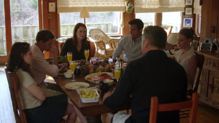 Kad um blijedi: Film 'Zauvijek Alice' i surova stvarnost Alzheimera