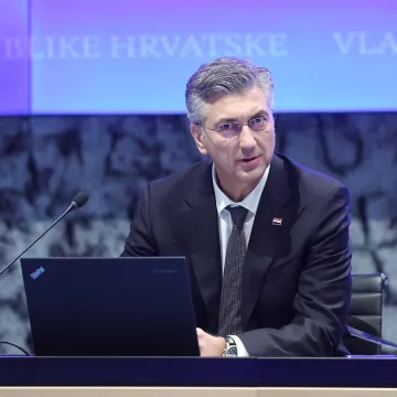 Plenković okuplja ministre: U proceduru &scaron;alju zakon o posredovanju u prometu nekretnina