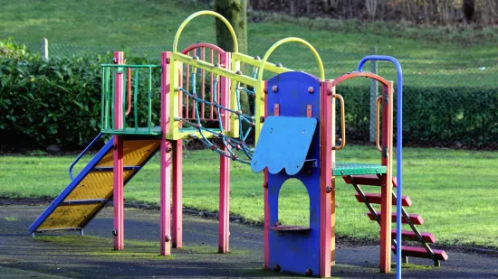 Drama kraj dječjeg igrali&scaron;ta: Djevojčicu pogodio zalutali metak tijekom vojne vježbe?