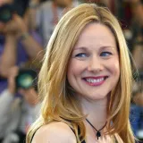 Skrivala trudnoću, rodila s 49., obožavali smo je u 'Zapravo ljubav': Sjećate se Laure Linney?