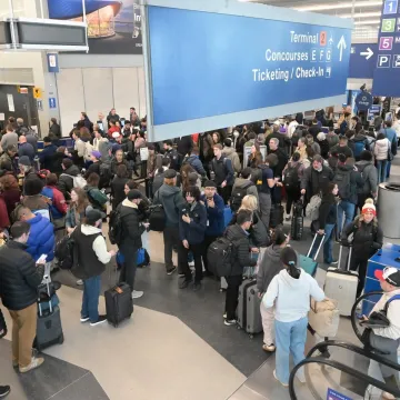 Kolaps u zračnoj luci: 57 tisuća putnika ostalo prizemljeno zbog &scaron;trajka