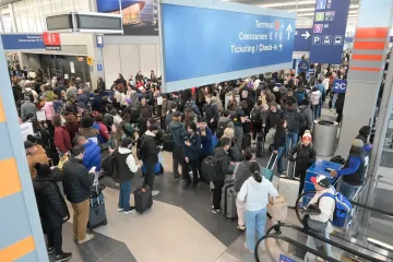Kolaps u zračnoj luci: 57 tisuća putnika ostalo prizemljeno zbog &scaron;trajka