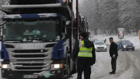 Snijeg i bura iznenadili Hrvate: 77 vozača isključeno iz prometa, a ovo je glavni razlog