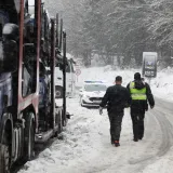 Snijeg iznenadio Hrvatsku, kamioni ne mogu autocestom: 'Problema s či&scaron;ćenjem nije bilo, ali vozila...'