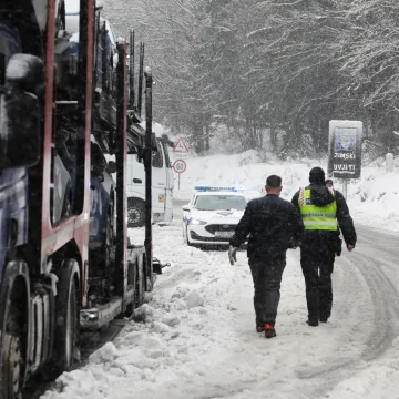 Snijeg iznenadio Hrvatsku, kamioni ne mogu autocestom: 'Problema s či&scaron;ćenjem nije bilo, ali vozila...'