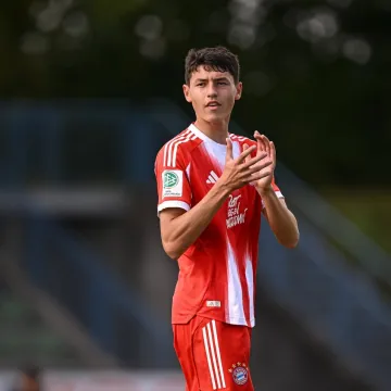 Čudesni hrvatski wunderking prvi put na klupi Bayerna! Evo tko je 16-godi&scaron;njak o kojem svi pričaju