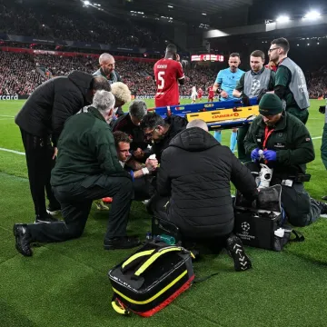 Stravična ozljeda zvijezde Galatasarayja, svijet u &scaron;oku: 'Nadam se da to &scaron;to kažu nije istina'