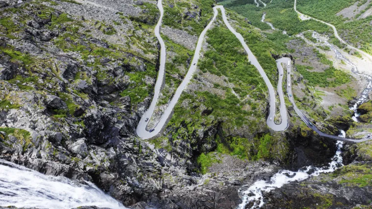 Ovo je jedna od najljep&scaron;ih cesta svijeta. Vožnja njome je izazov, a sada joj prijeti opasnost