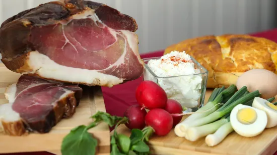 Znate li &scaron;to ćete jesti za Uskrs? Trag vodi izvan Hrvatske! Evo koliko toga je na 'popisu'