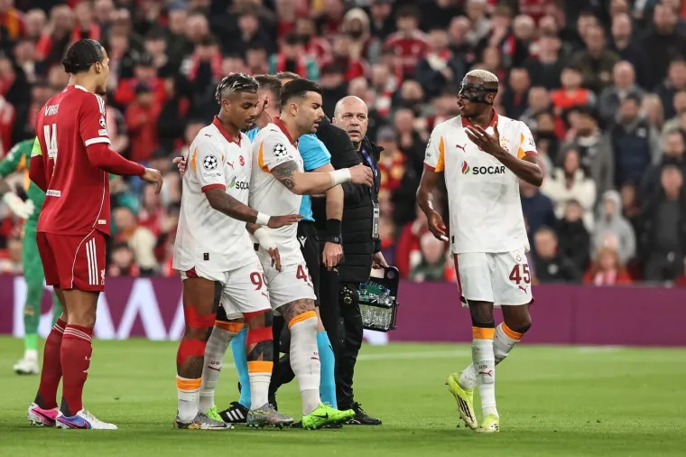 Te&scaron;ka ozljeda u Ligi prvaka: Zvijezda slomila ruku, pogledajte dramatične prizore