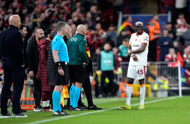 Te&scaron;ka ozljeda u Ligi prvaka: Zvijezda slomila ruku, pogledajte dramatične prizore