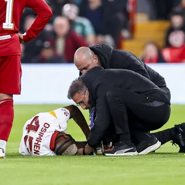 Te&scaron;ka ozljeda u Ligi prvaka: Zvijezda slomila ruku, pogledajte dramatične prizore