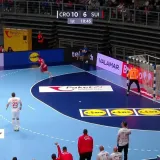 Auuu, kakva obrana Kuzmanovića! Ovo se ne viđa svaki dan...