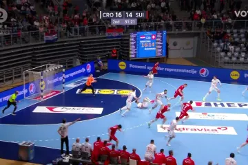 Ma Cindrić je svemoguć! Pogledajte gol sa svoje polovice