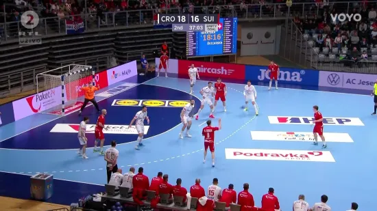 Hrvatska se igra rukometa! Glava&scaron; ukrao loptu i Jelinić zabio laki gol...