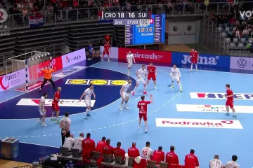 Hrvatska se igra rukometa! Glava&scaron; ukrao loptu i Jelinić zabio laki gol...