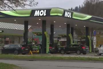 Imaju kaos na benzinskim postajama! Na&scaron;i susjedi uvode pravila kakva dugo nismo vidjeli