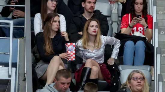 Ljepota, glamur i legende: Evo tko je sve bio u Zadru na utakmici Hrvatske i &Scaron;vicarske